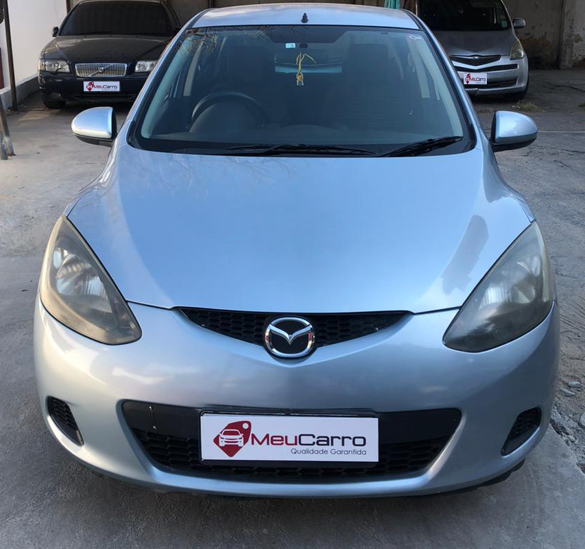 
								Mazda Demio 2010 cheio									