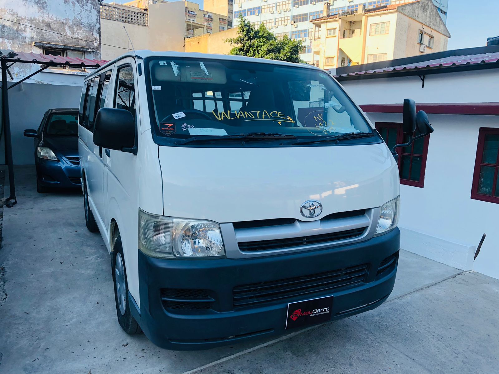 
								Toyota HiAce 2007 cheio									