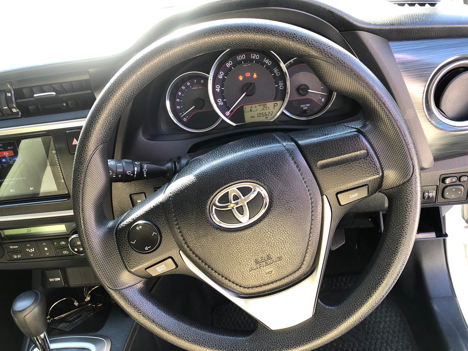 
								Toyota Auris 2012 cheio									
