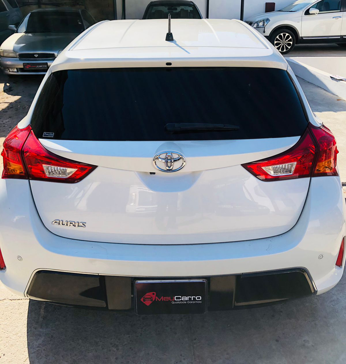 
								Toyota Auris 2012 cheio									