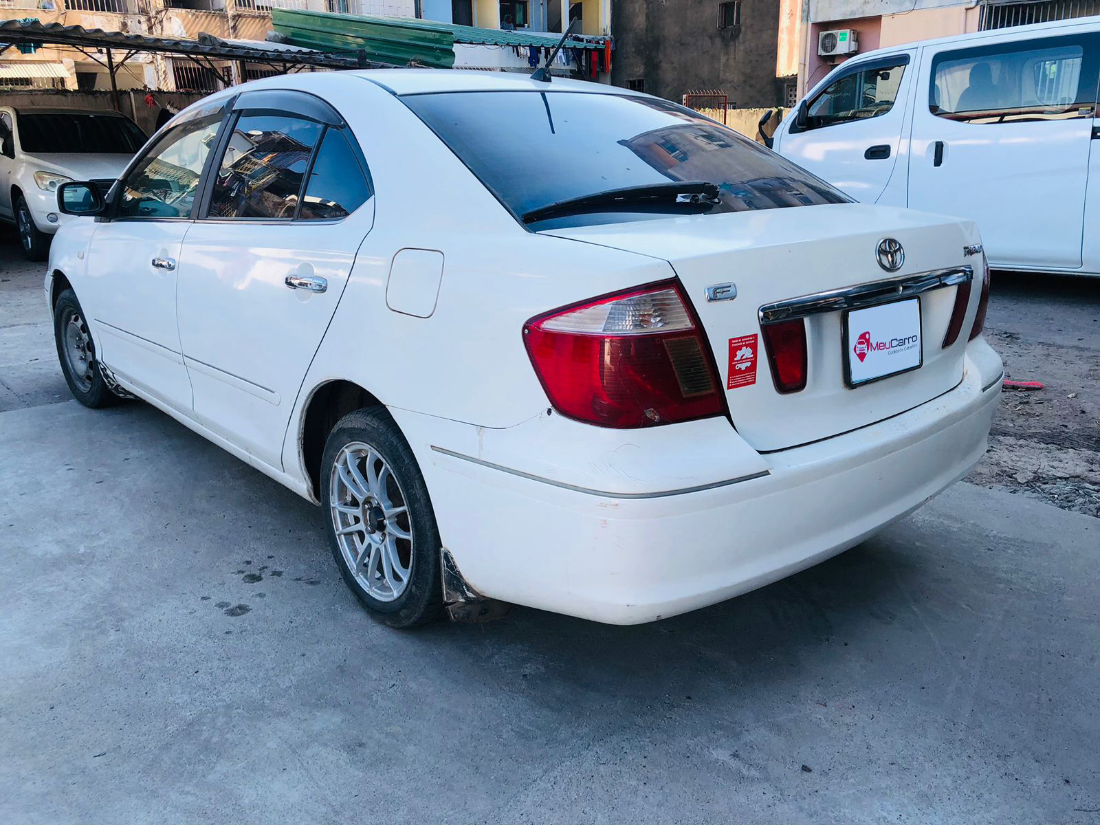 
								Toyota Premio 2002 cheio									