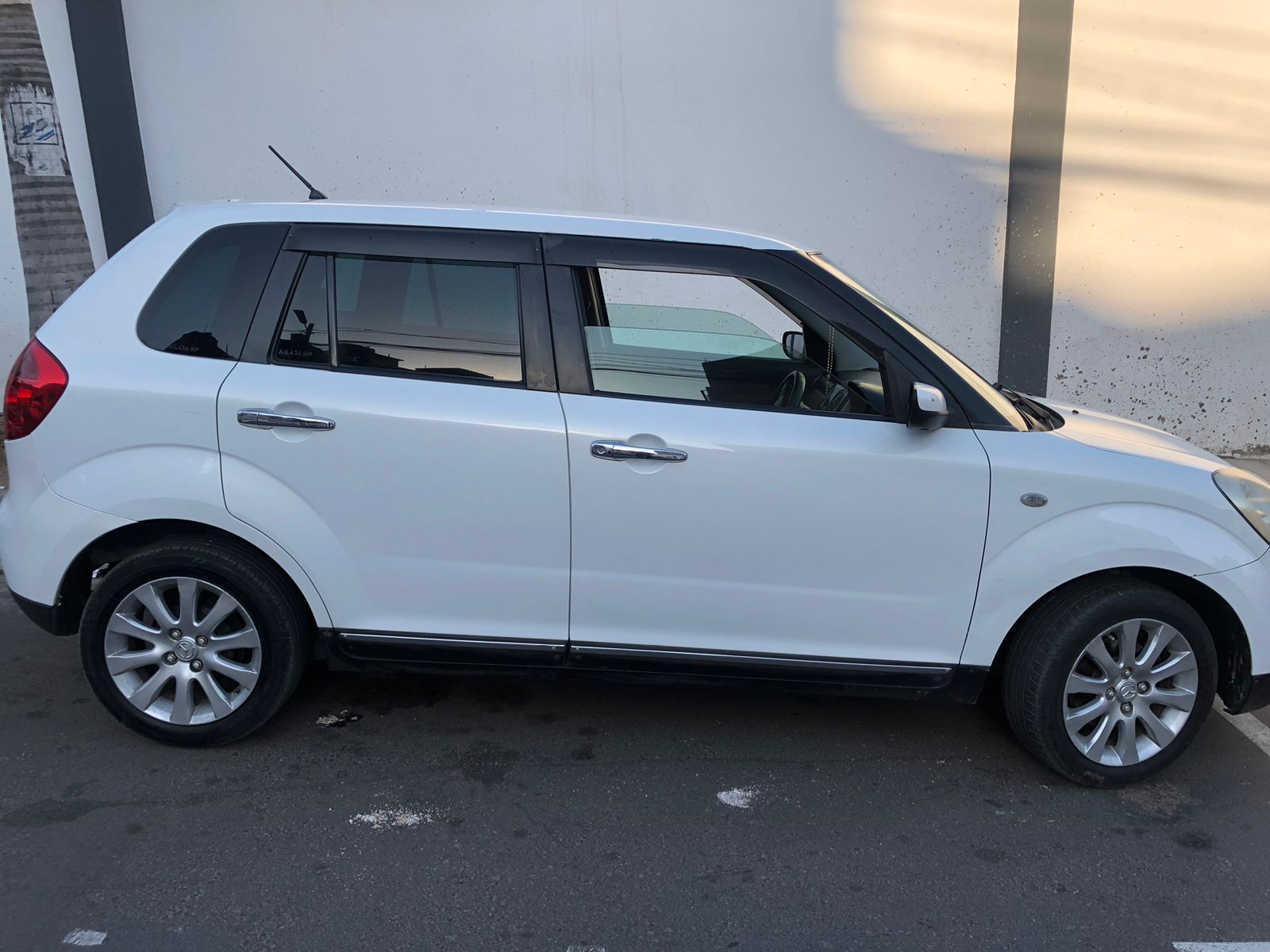 
								Mazda verisa 2008 cheio									