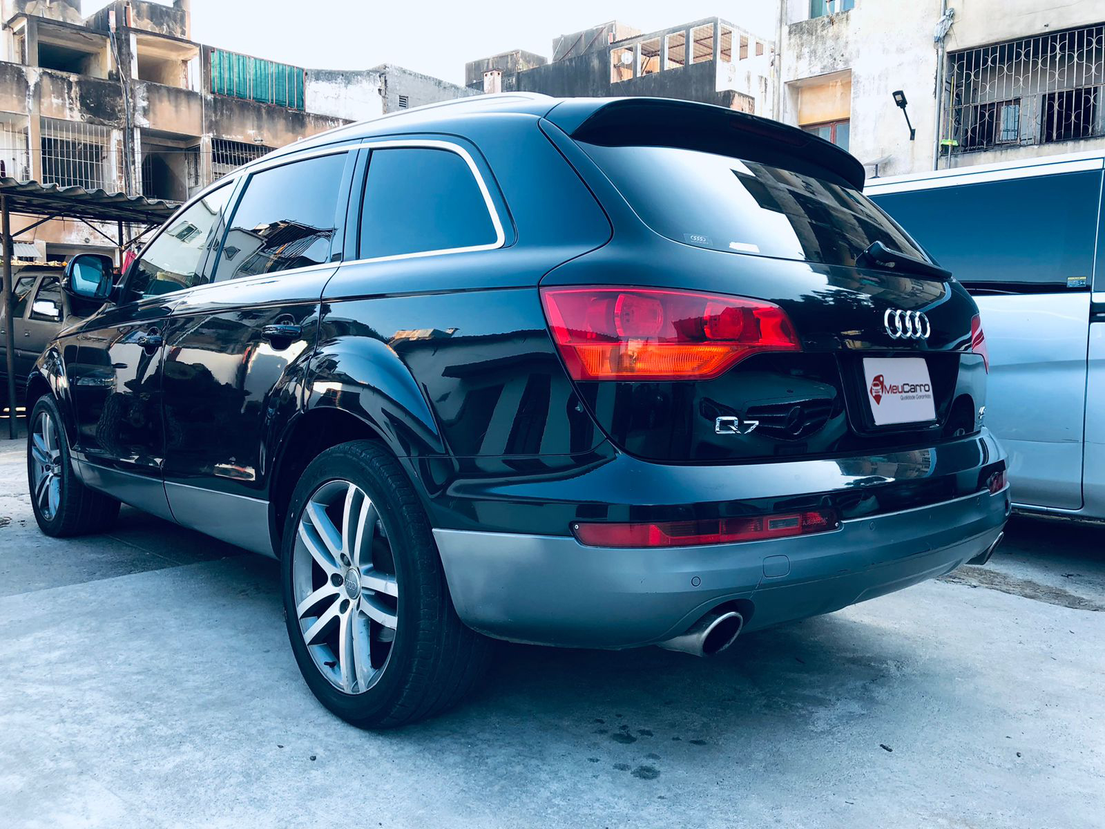 Audi Q7 2007 full