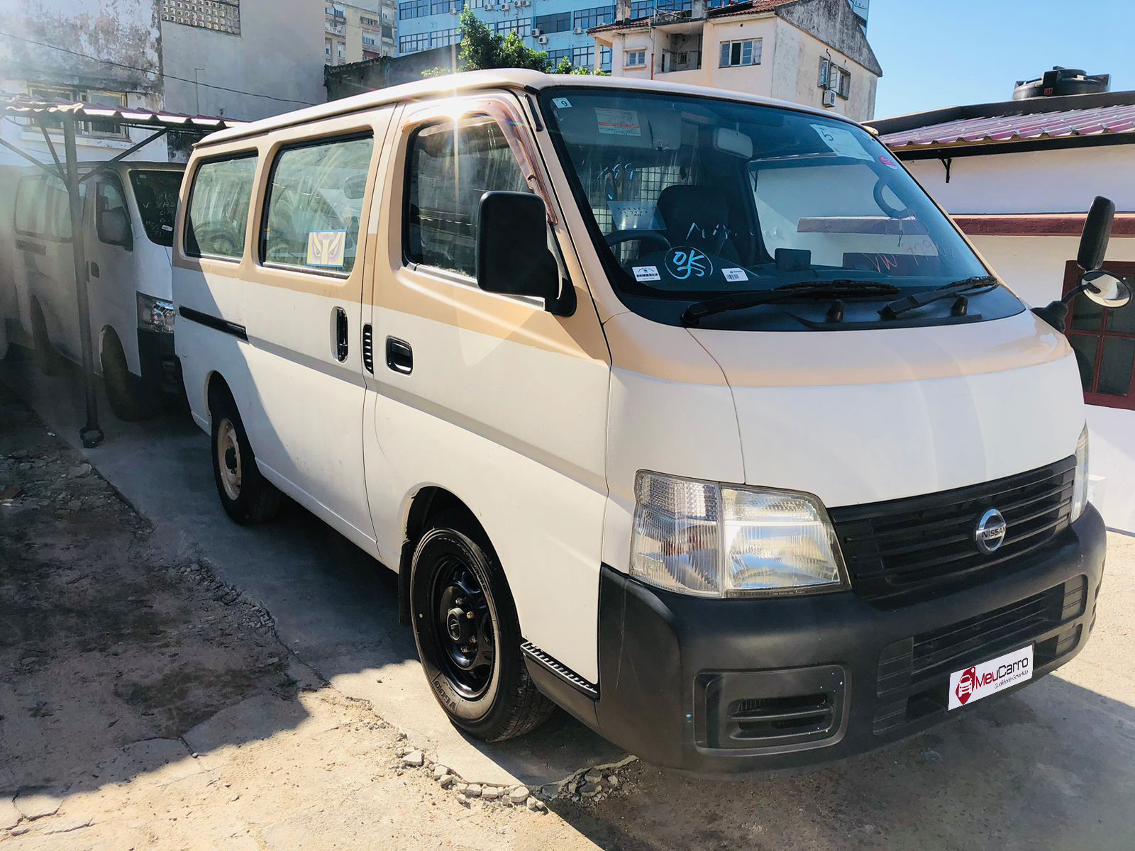 
								Nissan Caravana 2004 cheio									