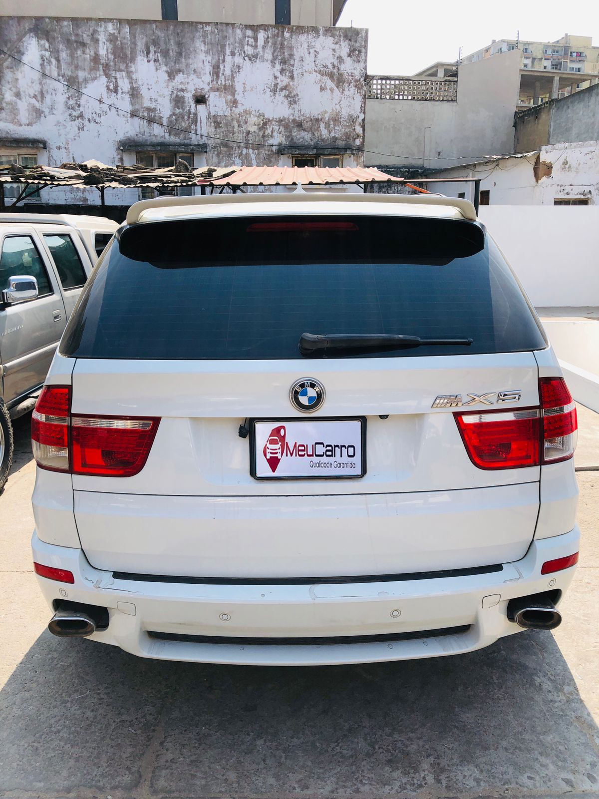 
								BMW X5 M 2008 cheio									
