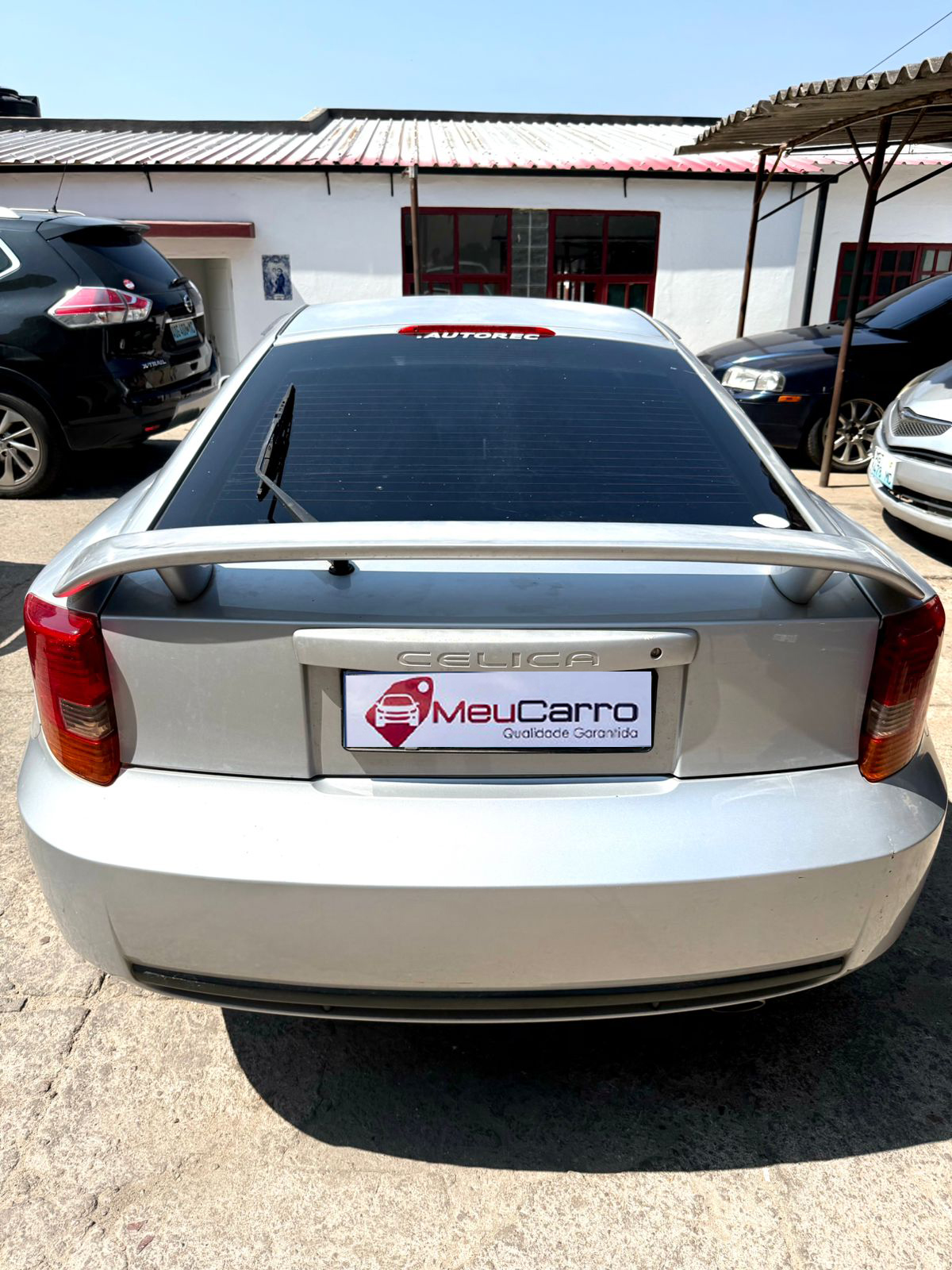 
								Toyota Celica 2000 cheio									