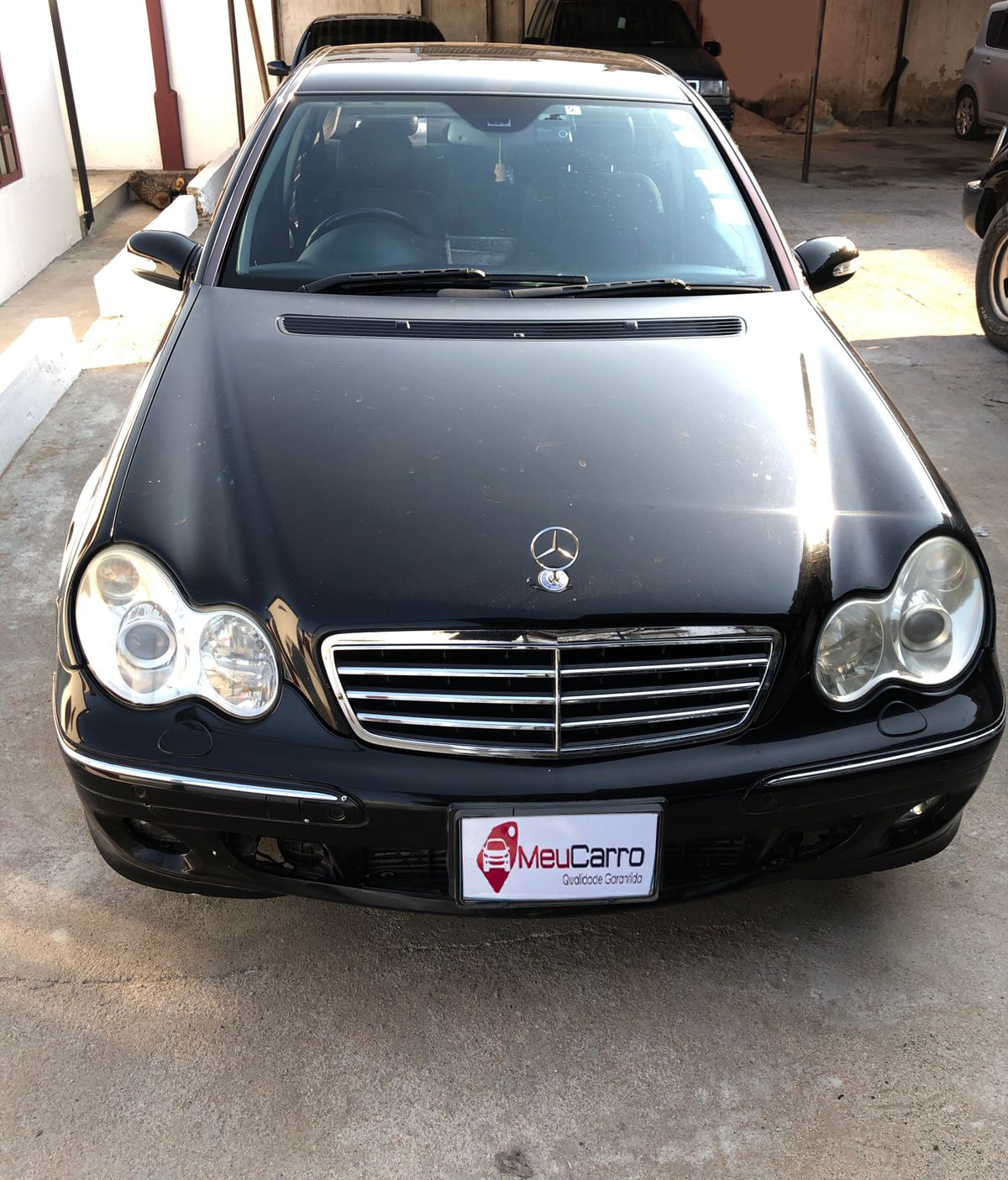 
								Mercedes-Benz Kompressor C180 2007 cheio									