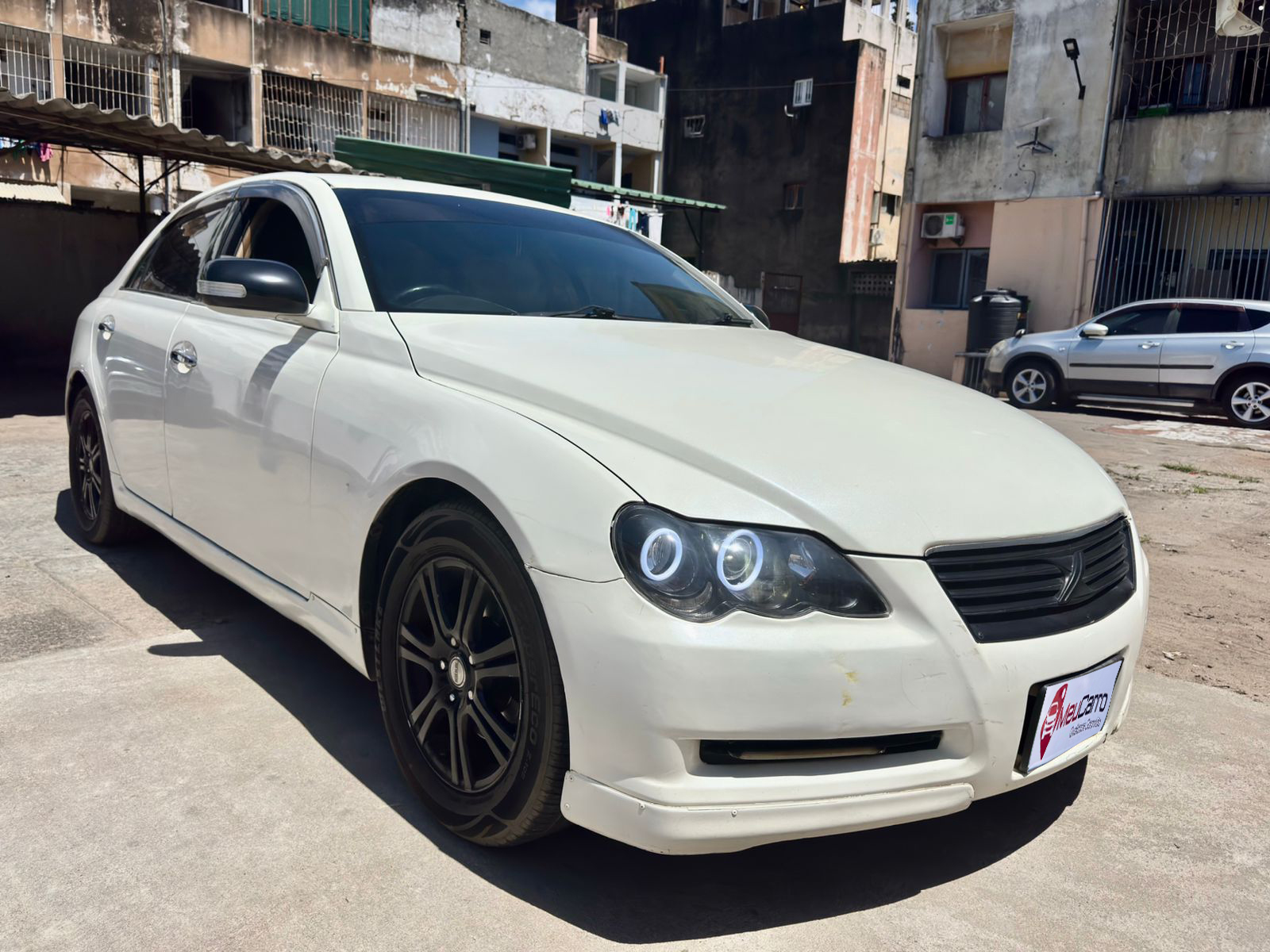 
								Toyota Mark X 2008 cheio									