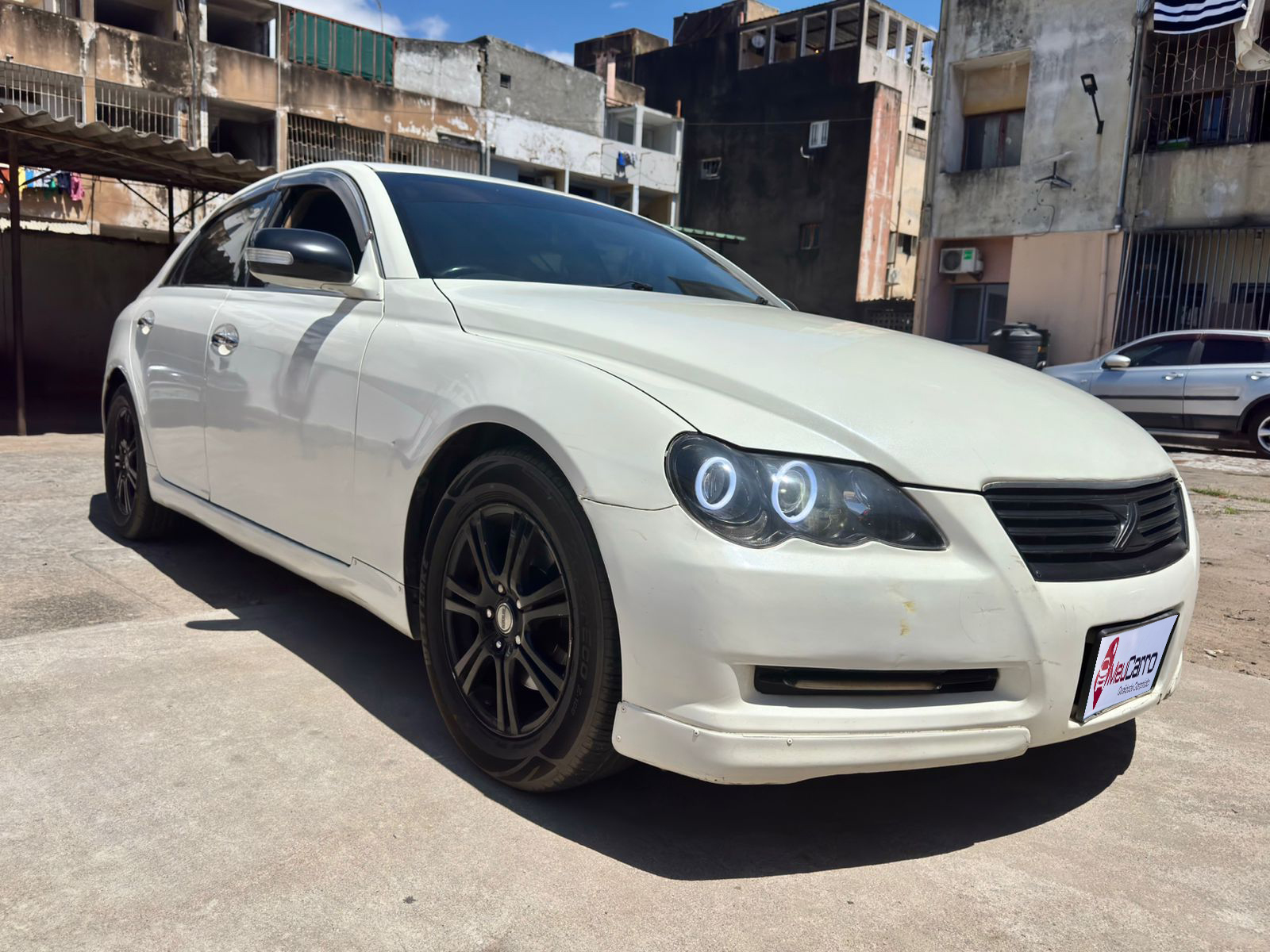 
								Toyota Mark X 2008 cheio									