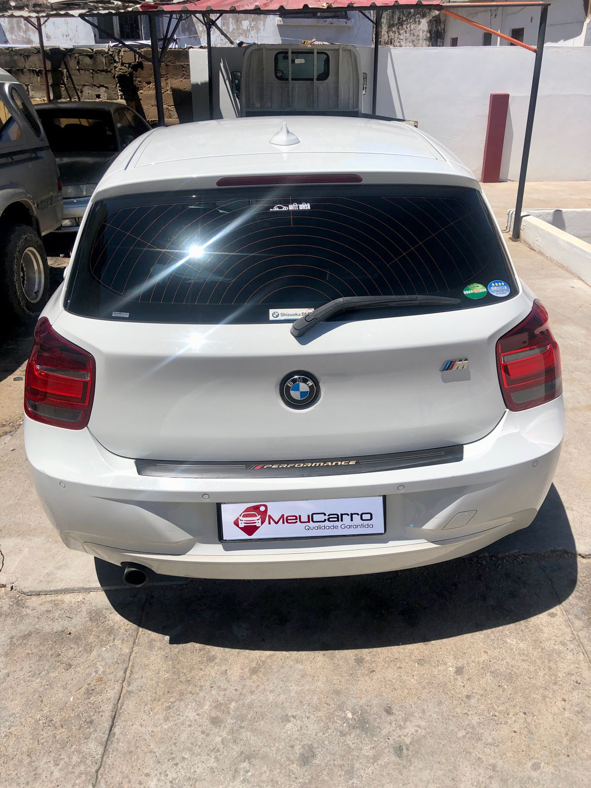 
								BMW 116I 2012 cheio									