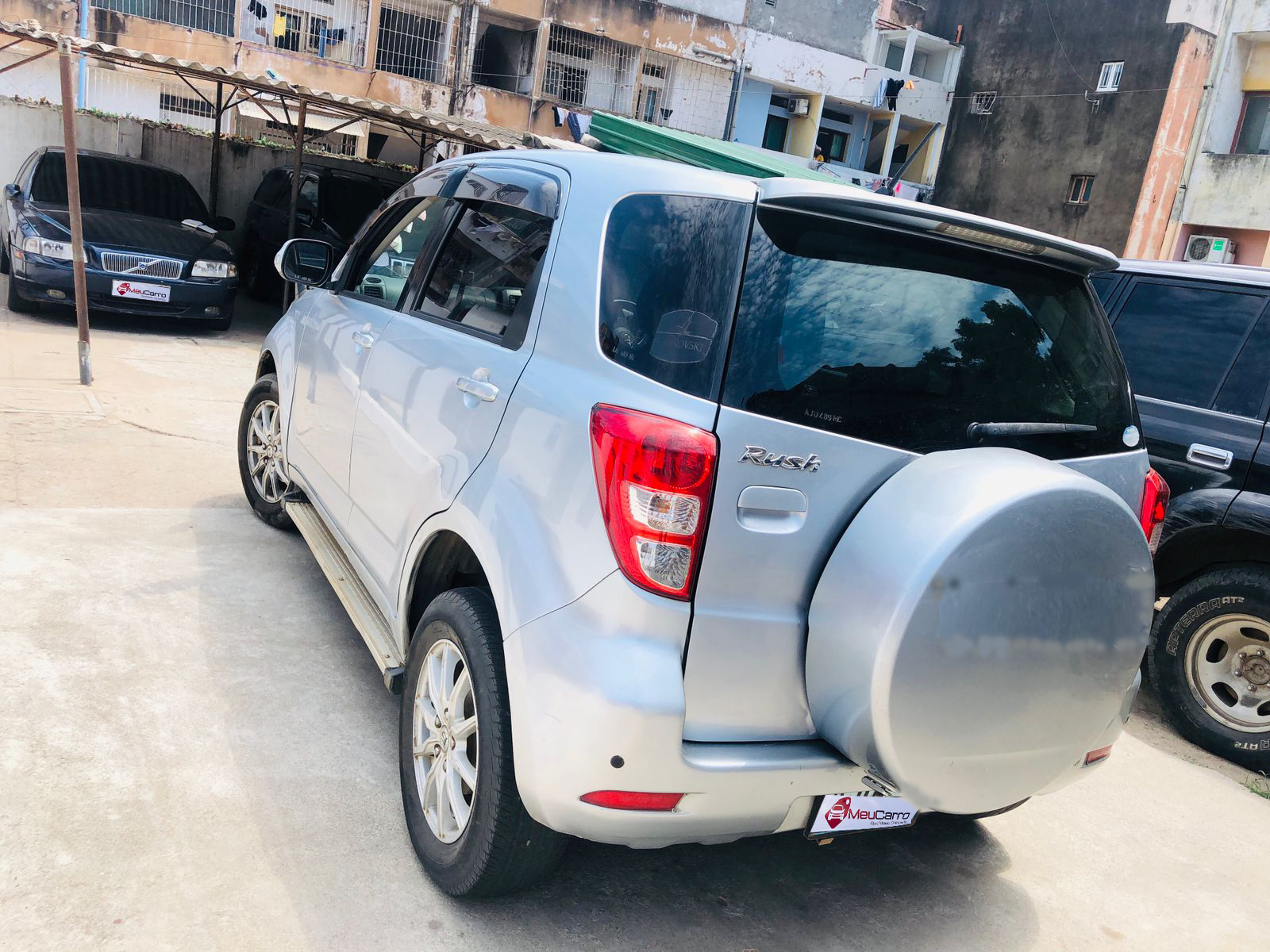 
								Toyota Rush 2006 cheio									