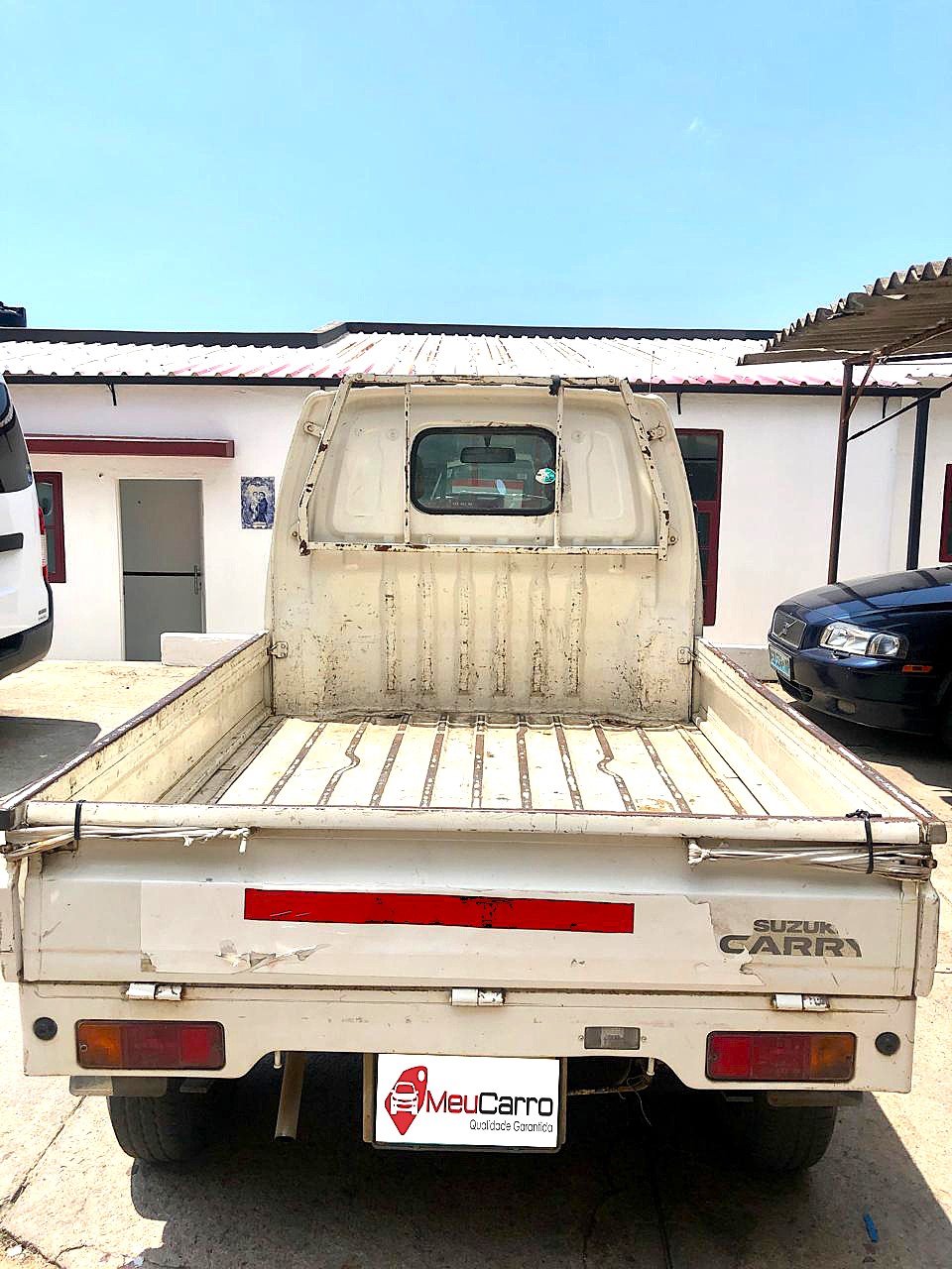 
								Suzuki Carry 1999 cheio									